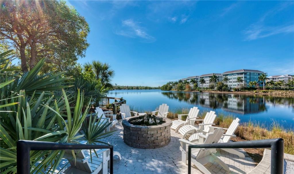 395 ARUBA CIR #203 — photo 4